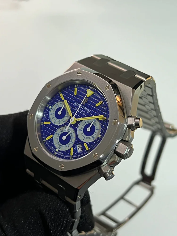 Audemars Piguet City Of Sails Royal Oak Limited Edition 300 pcs with Extract from Archives